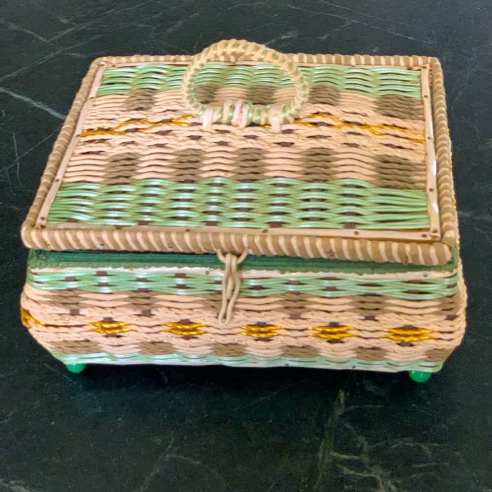 VINTAGE | Woven Sewing Basket and Contents